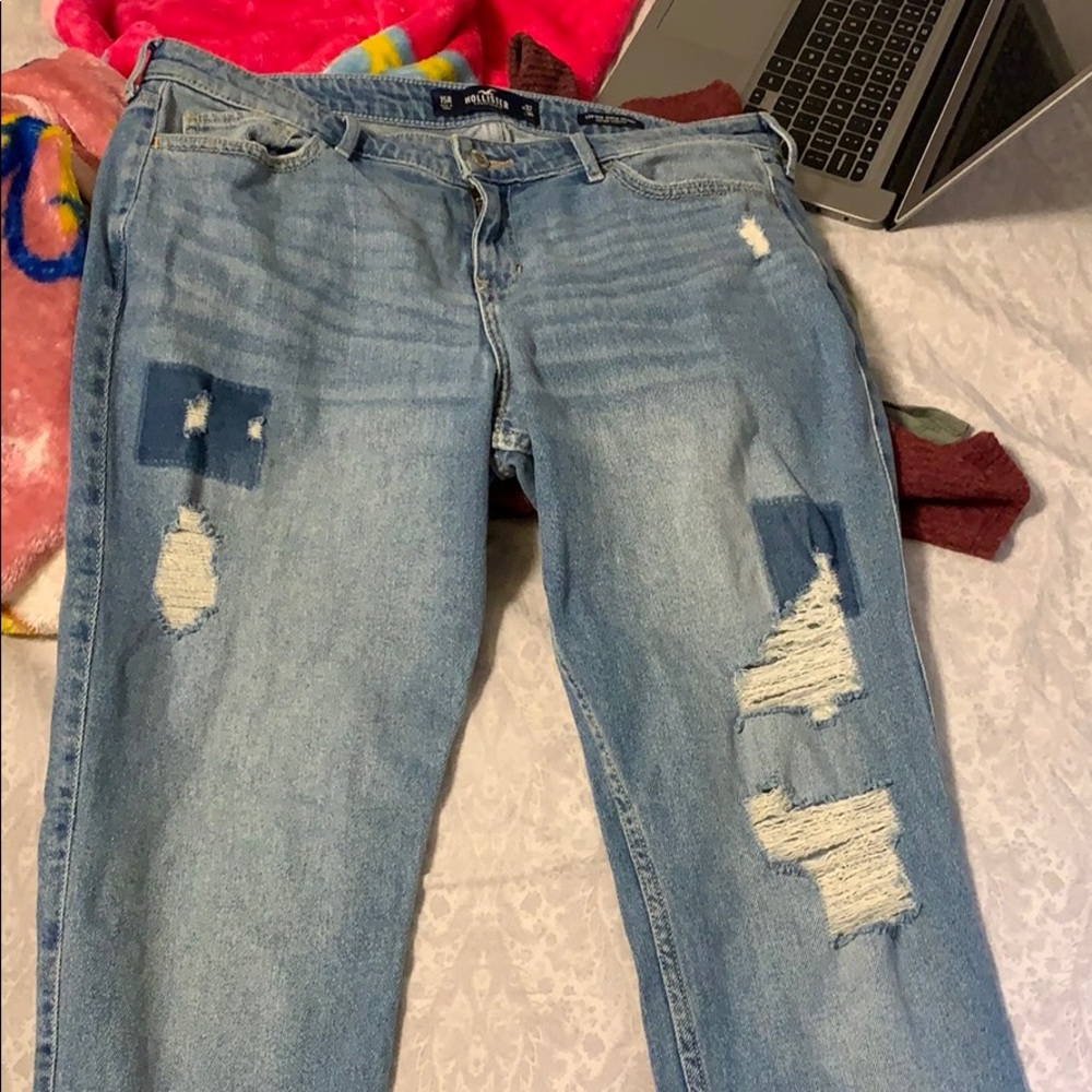 Hollister boyfriend jeans